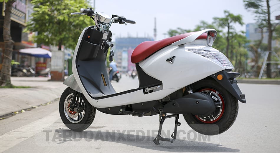 xe m&aacute;y điện Diamond 2017