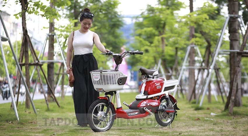 3 mẫu xe đạp điện an toàn cho học sinh
